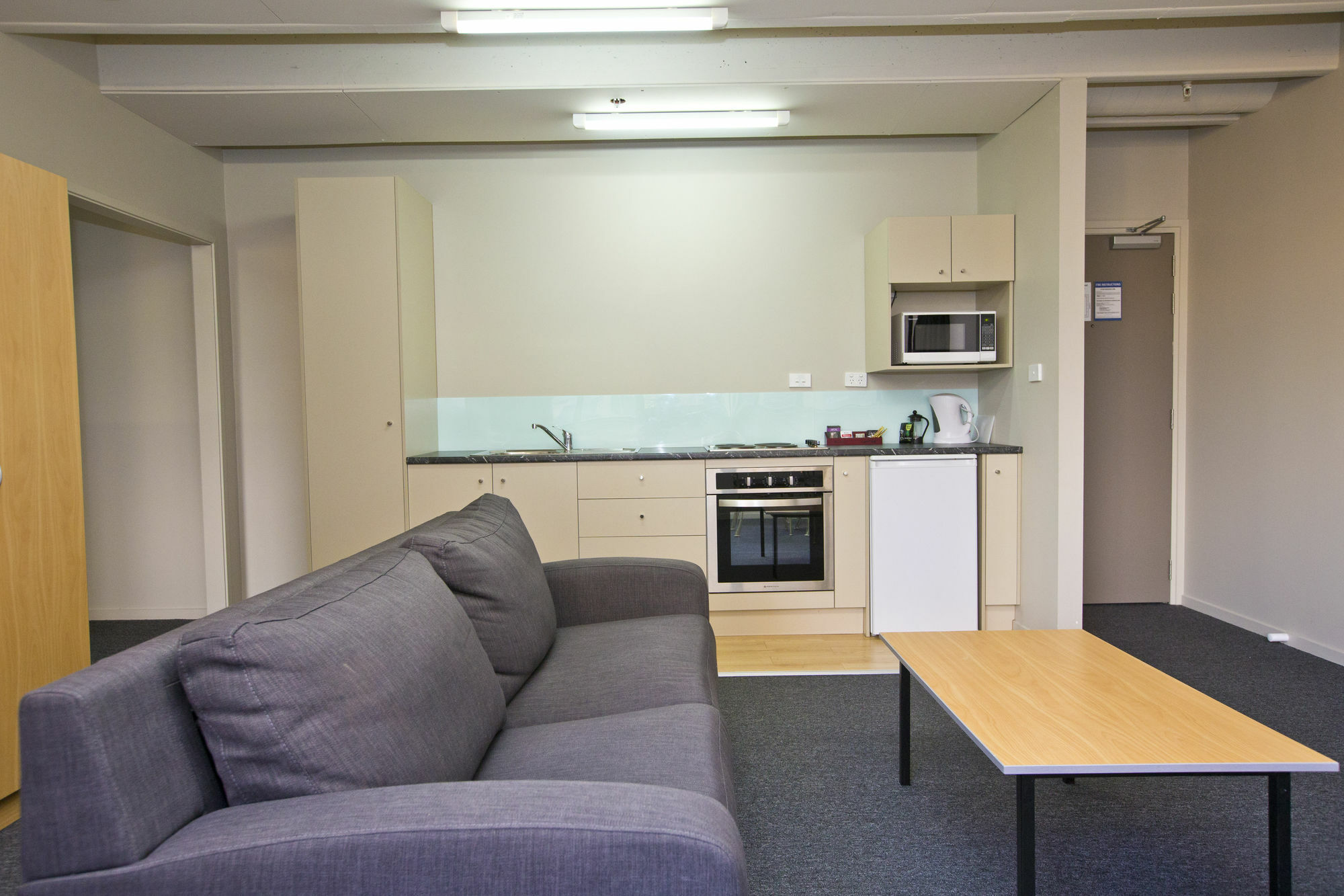 @ The Hub West Aparthotel Palmerston North Exterior photo