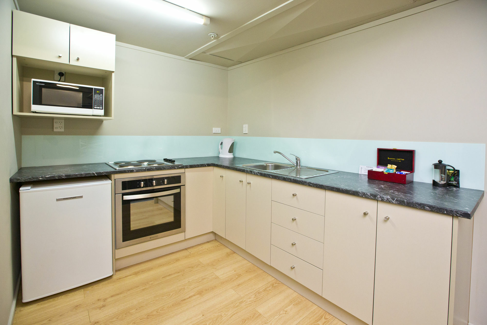 @ The Hub West Aparthotel Palmerston North Exterior photo