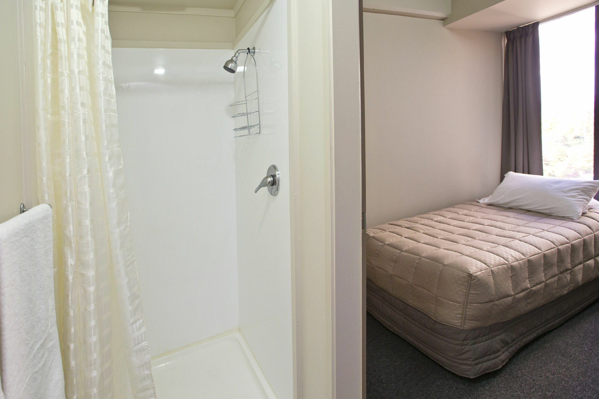 @ The Hub West Aparthotel Palmerston North Exterior photo